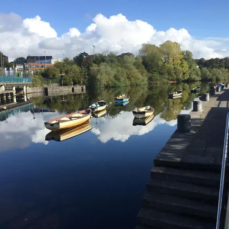 Benbulben Court Слайго