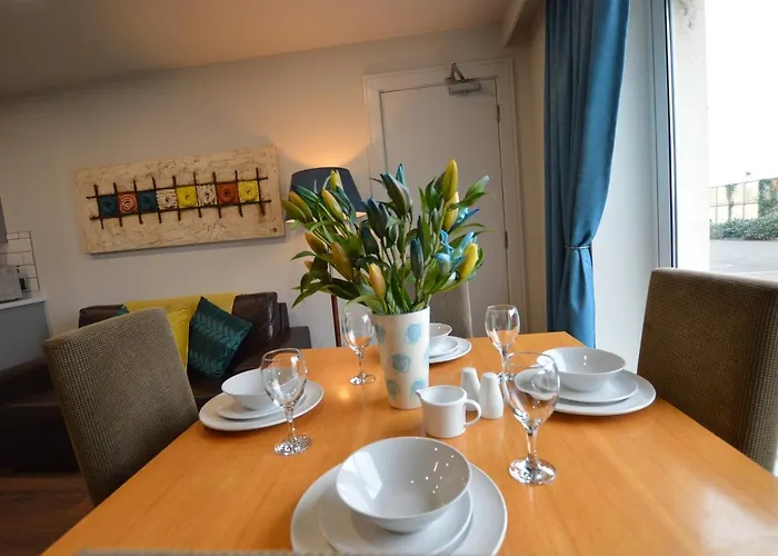 Отель Benbulben Court